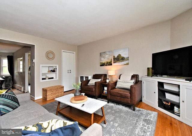 7805 SPRING AVE, Elkins Park, PA 19027