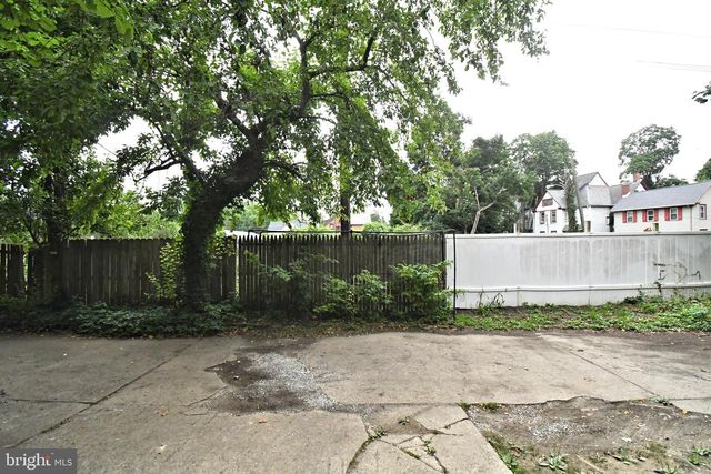 7805 SPRING AVE, Elkins Park, PA 19027