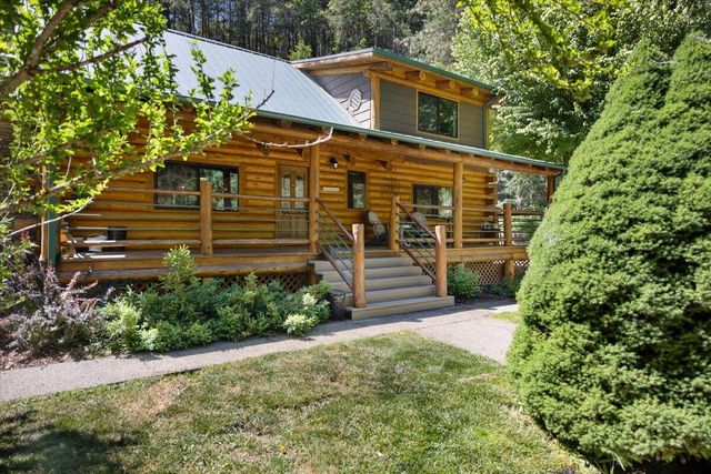 487 Wagon Trail, Jacksonville, OR 97530