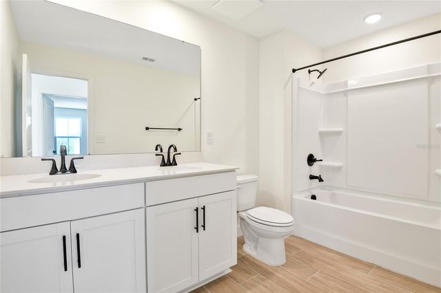 820 SILVER RIDGE LANE, Mount Dora, FL 32757