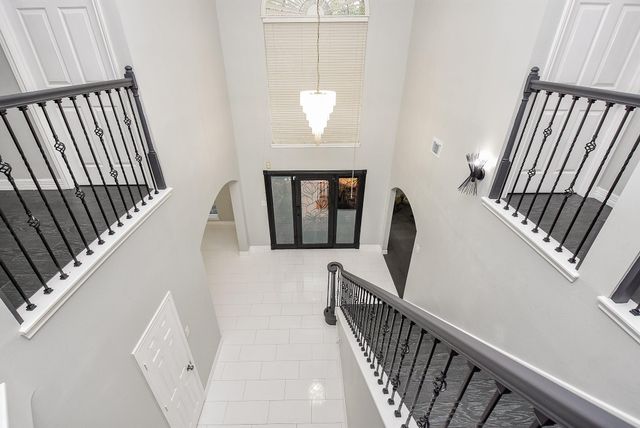 2110 Five Iron Drive, Houston, TX 77089