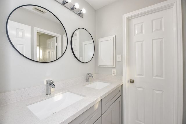 2110 Five Iron Drive, Houston, TX 77089