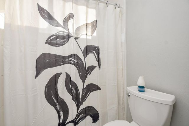 2110 Five Iron Drive, Houston, TX 77089