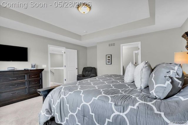 2904 Secret Way, Commerce Twp, MI 48390