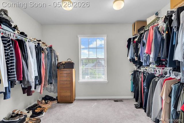 2904 Secret Way, Commerce Twp, MI 48390