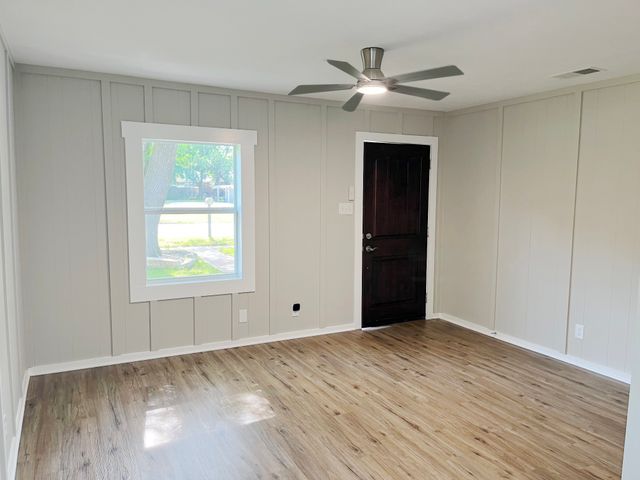 1111 S Taylor Street, Gainesville, TX 76240