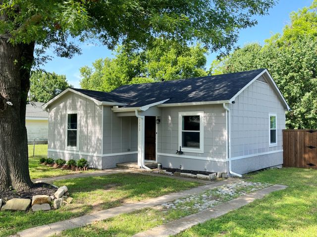 1111 S Taylor Street, Gainesville, TX 76240