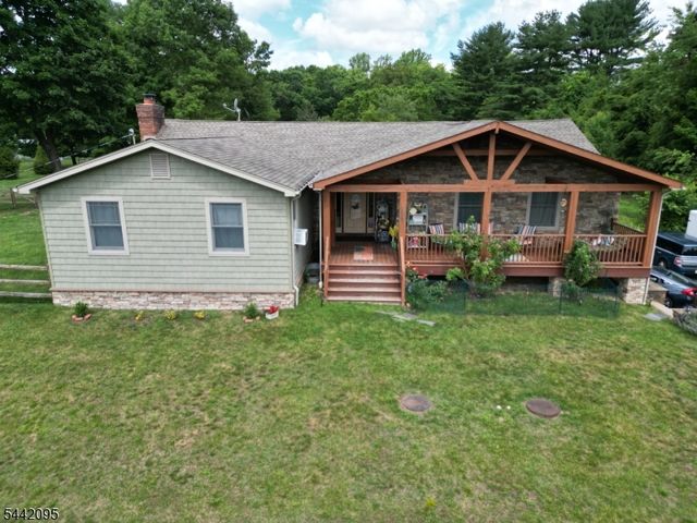 4 Northbrae Dr, Rockaway Twp., NJ 07005