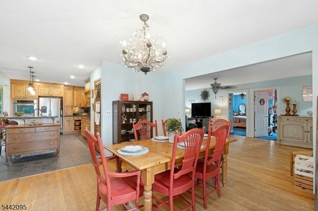 4 Northbrae Dr, Rockaway Twp., NJ 07005