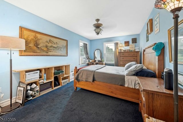4 Northbrae Dr, Rockaway Twp., NJ 07005