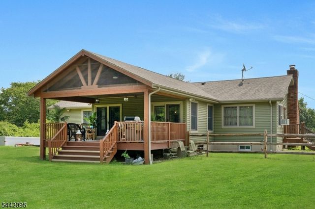 4 Northbrae Dr, Rockaway Twp., NJ 07005