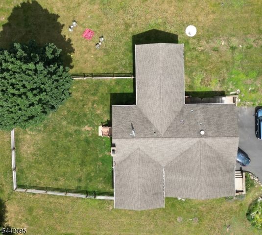 4 Northbrae Dr, Rockaway Twp., NJ 07005
