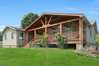 4 Northbrae Dr, Rockaway Twp., NJ 07005