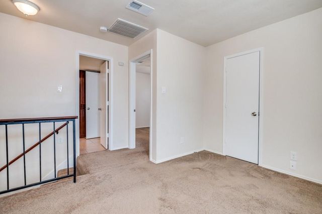 1101 Brighton Drive C, Arlington, TX 76012