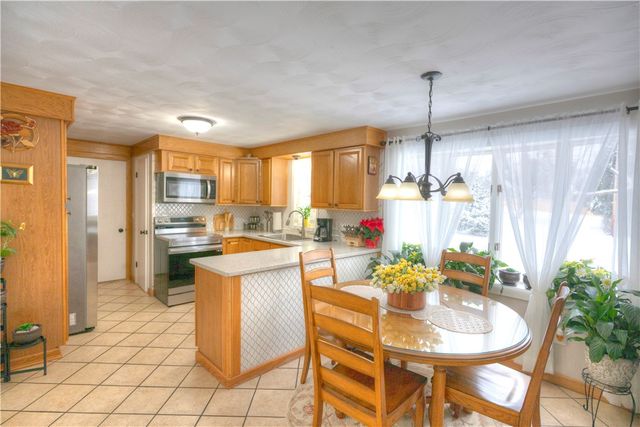 22 Ascot Drive, Chili, NY 14624