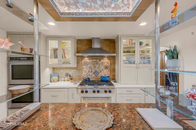 1420 W Cool Breeze Court, Oro Valley, AZ 85737