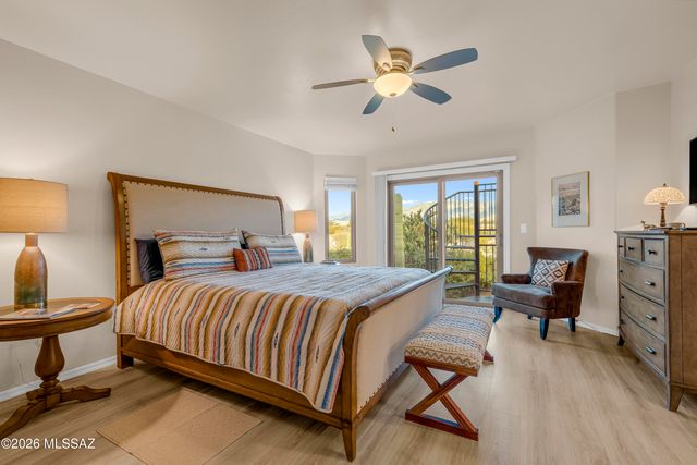 1420 W Cool Breeze Court, Oro Valley, AZ 85737