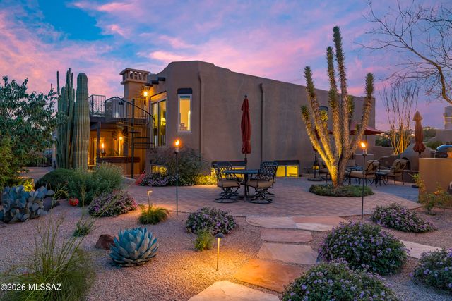 1420 W Cool Breeze Court, Oro Valley, AZ 85737