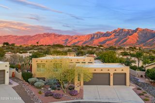 1420 W Cool Breeze Court, Oro Valley, AZ 85737