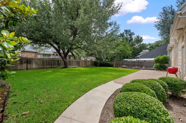 8004 Bottlebrush DR, Austin, TX 78750