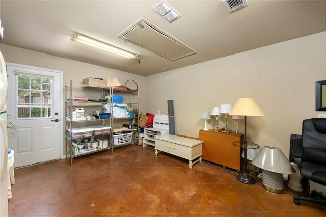 8004 Bottlebrush DR, Austin, TX 78750