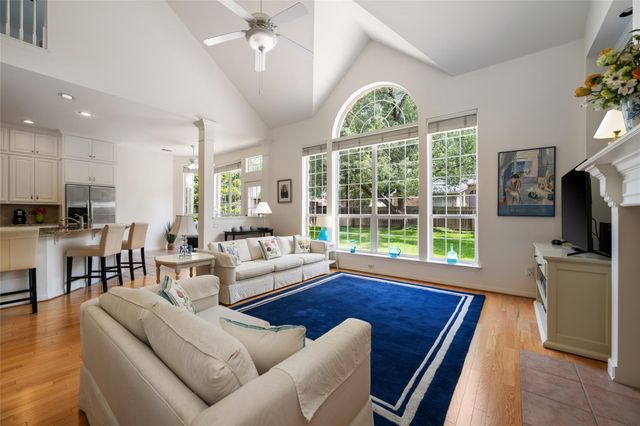 8004 Bottlebrush DR, Austin, TX 78750