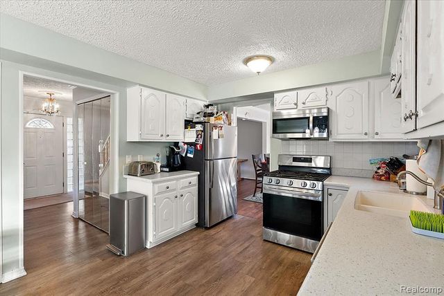 46636 E Oakwood Drive 55, Macomb, MI 48044