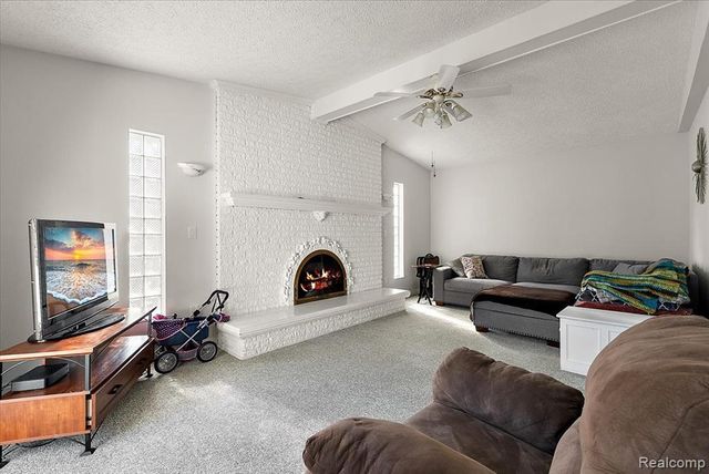 46636 E Oakwood Drive 55, Macomb, MI 48044