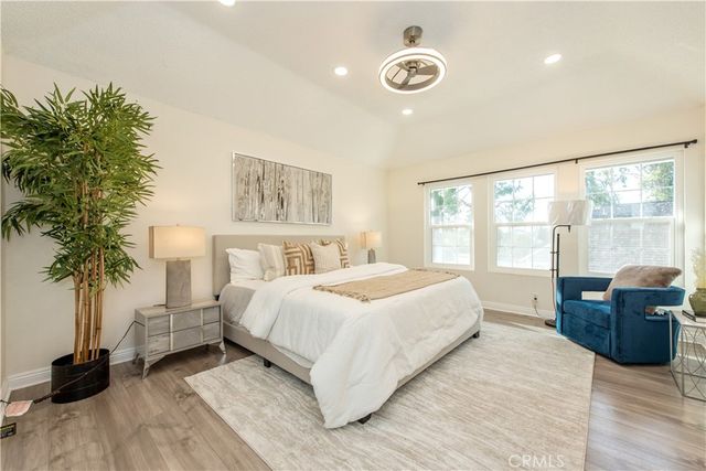19 Alabaster Loop, Irvine, CA 92614