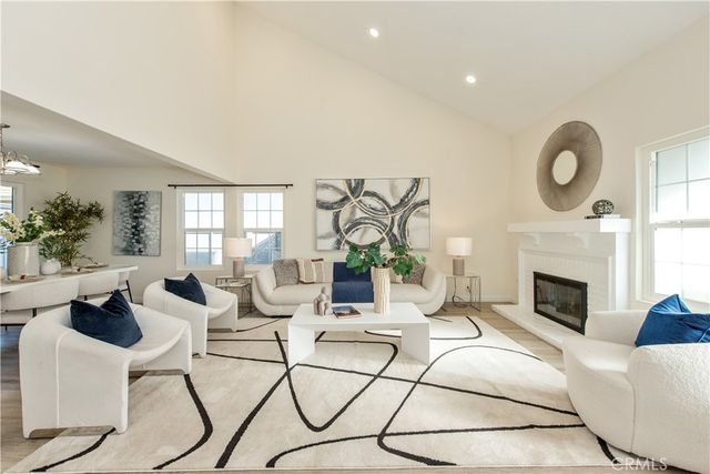 19 Alabaster Loop, Irvine, CA 92614