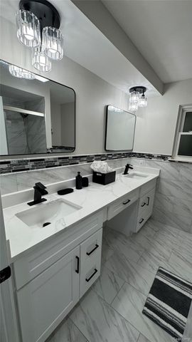 3007 Warrington Drive, Sterling Heights, MI 48310