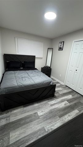 3007 Warrington Drive, Sterling Heights, MI 48310