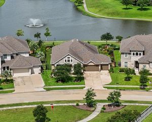 2226 Nocona Lane, League City, TX 77573