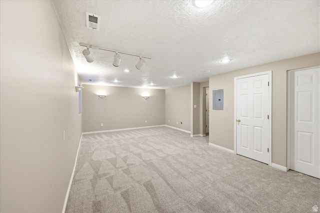 4182 W 9800 N, Cedar Hills, UT 84062