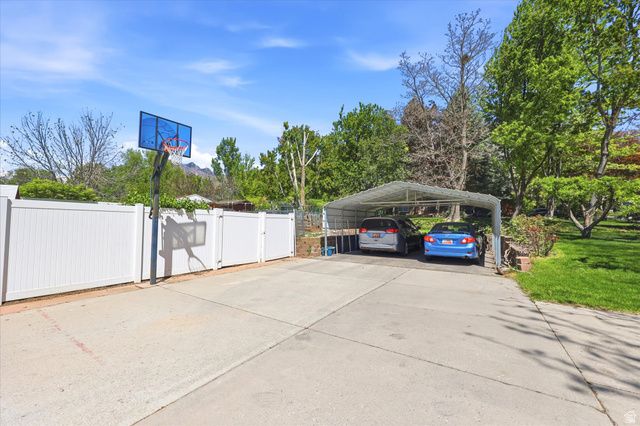 4182 W 9800 N, Cedar Hills, UT 84062