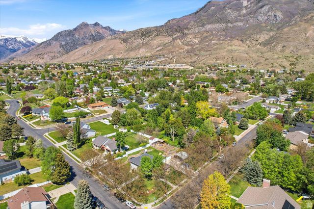 4182 W 9800 N, Cedar Hills, UT 84062