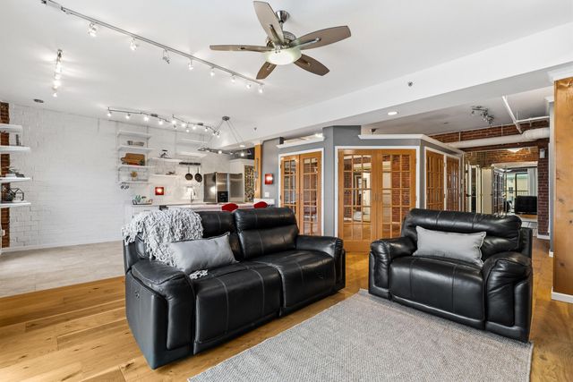 432 E Rich Street, 4J, Columbus, OH 43215