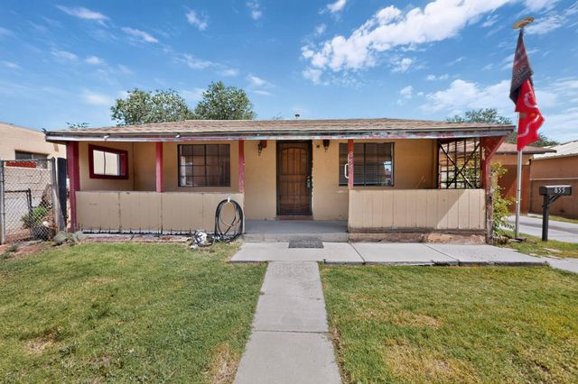 855 Delamar Avenue NW, Albuquerque, NM 87107