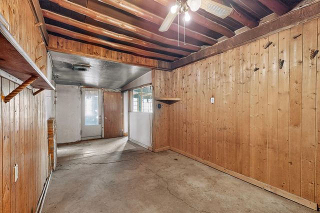855 Delamar Avenue NW, Albuquerque, NM 87107