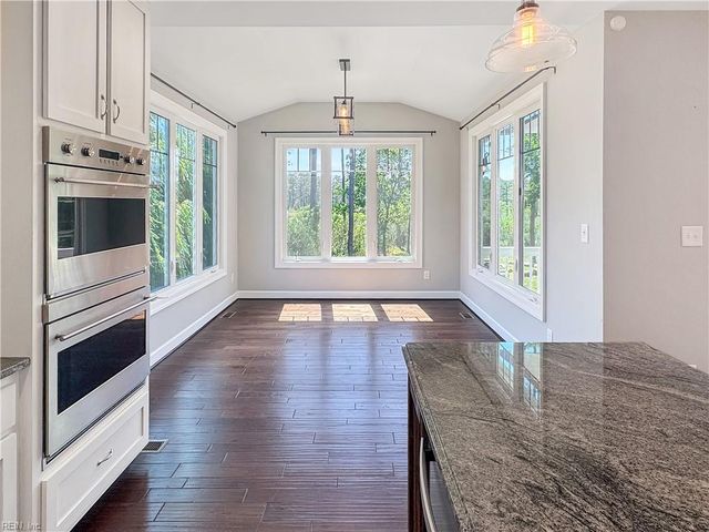 4 Walters LN, Poquoson, VA 23662
