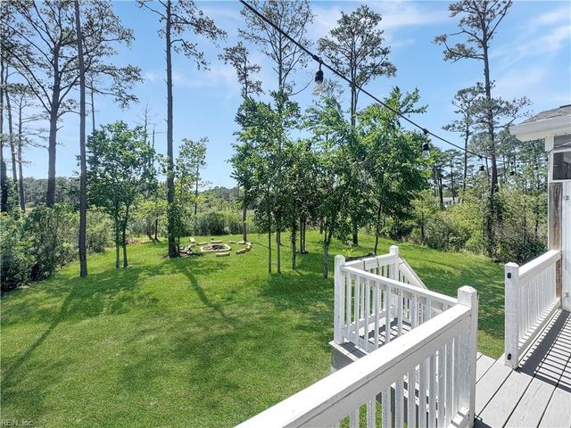 4 Walters LN, Poquoson, VA 23662