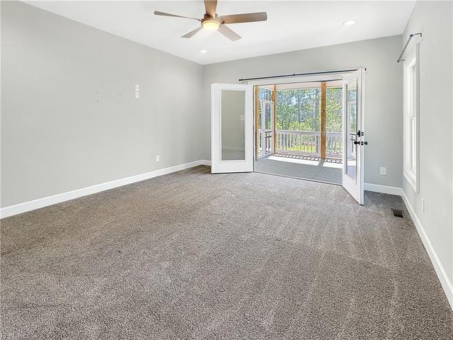 4 Walters LN, Poquoson, VA 23662