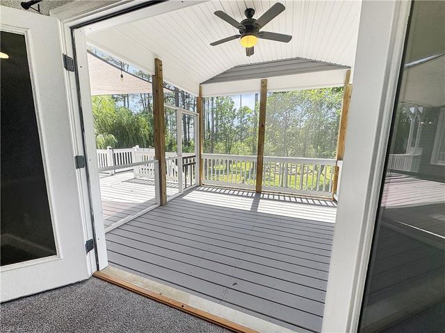 4 Walters LN, Poquoson, VA 23662