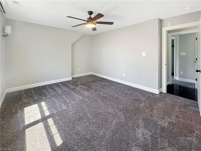 4 Walters LN, Poquoson, VA 23662