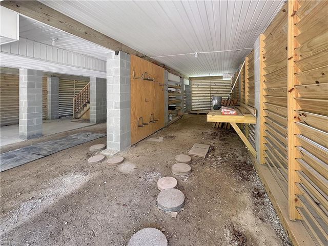 4 Walters LN, Poquoson, VA 23662