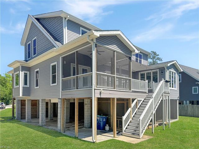 4 Walters LN, Poquoson, VA 23662