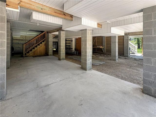 4 Walters LN, Poquoson, VA 23662