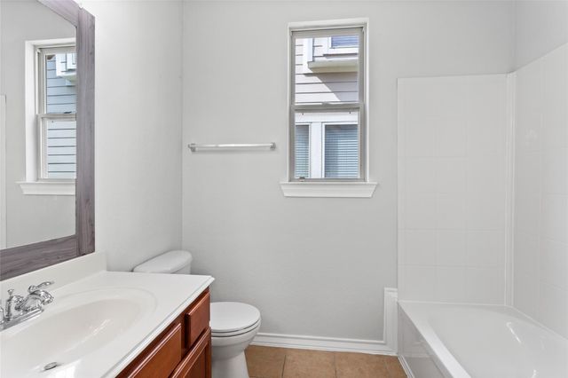 38 W Montfair Boulevard, Spring, TX 77382