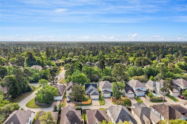 38 W Montfair Boulevard, Spring, TX 77382