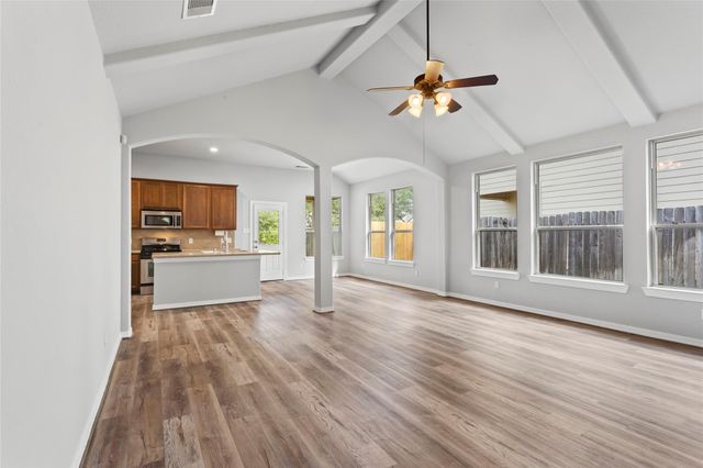 38 W Montfair Boulevard, Spring, TX 77382